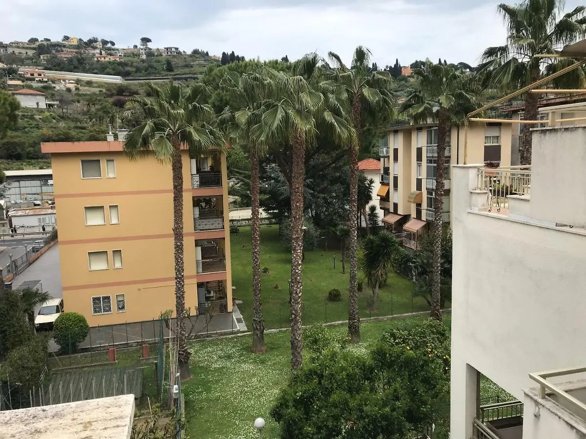 Il Giglio Apartment Bordighera Italy
