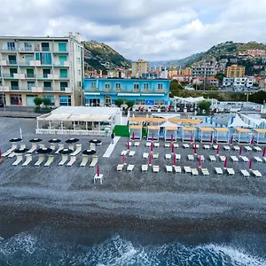 3* Hotel Piccolo Paradiso